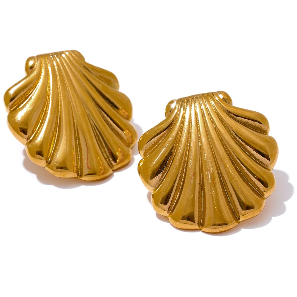 SEASIDE TREASURE- SHELL EARRINGS