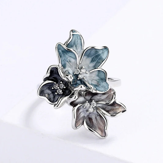 BOLD BLOOM RING