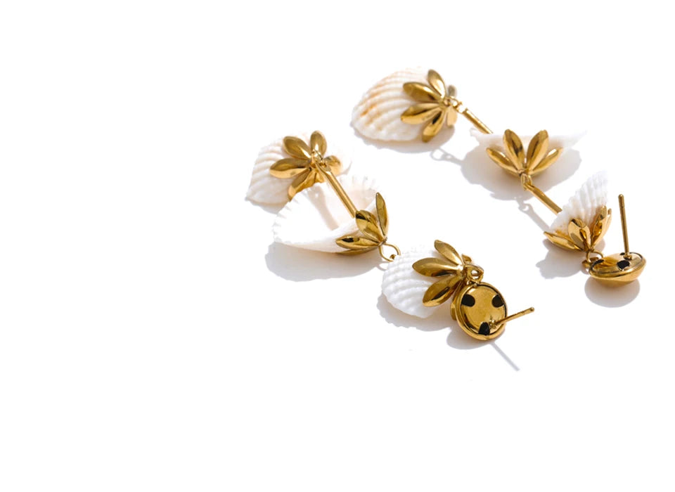 SHELL TREASURES
